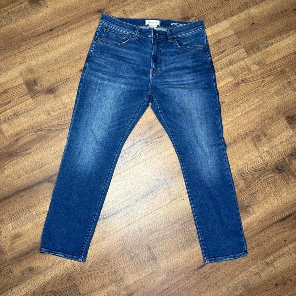 Madewell Athletic Slim Jeans Men's 35x30 Coolmax Stretch Dark Wash Denim